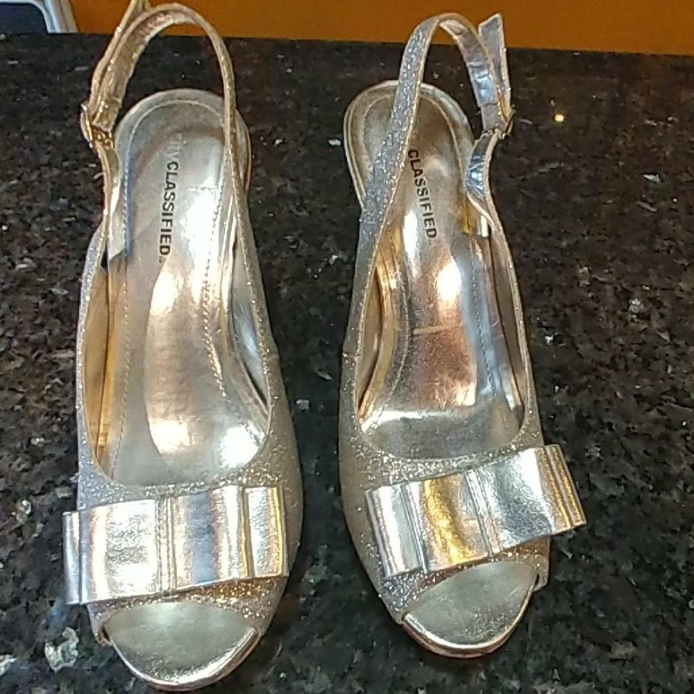 CityClassified Silver Glitter Slingback Wedges - Picture 2 of 8